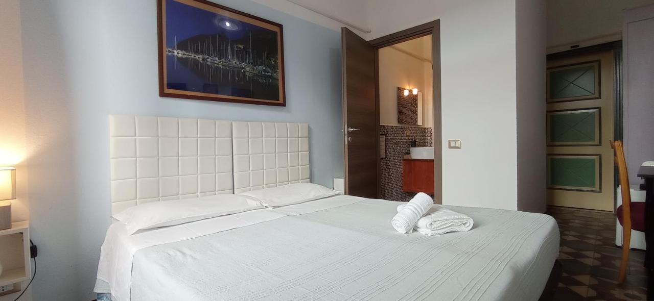 Onlyrooms III - Piazza Jenne Cagliari Eksteriør bilde