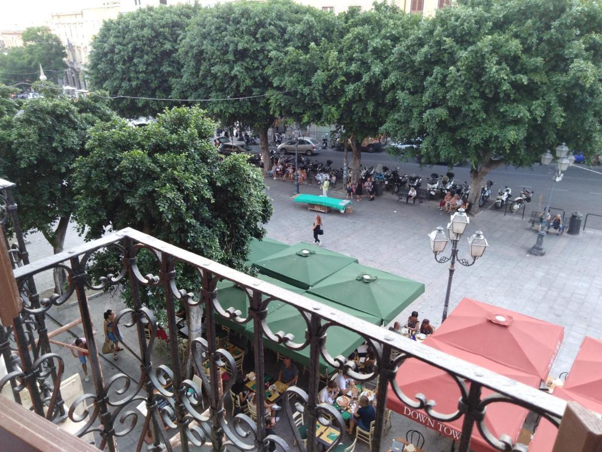 Onlyrooms III - Piazza Jenne Cagliari Eksteriør bilde